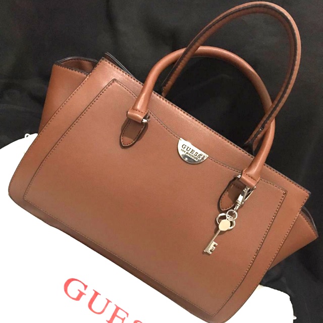 PL Tas Guess Original Counter