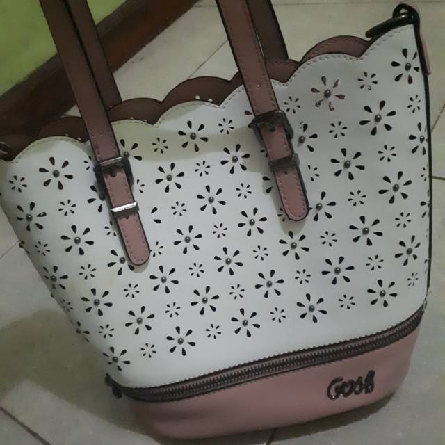 Tas gosh putih