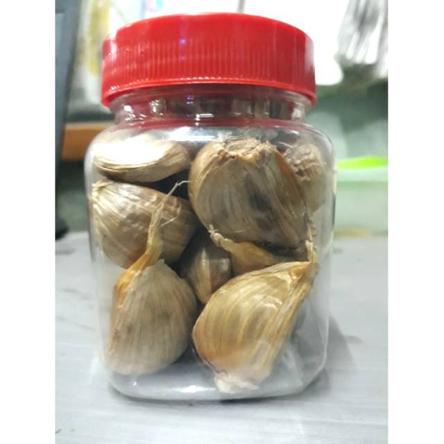 

Black Garlic / Bawang Putih Hitam