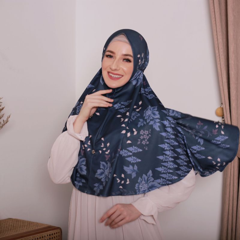 Bergo Ayesha Tudung Motif-Stunning navy
