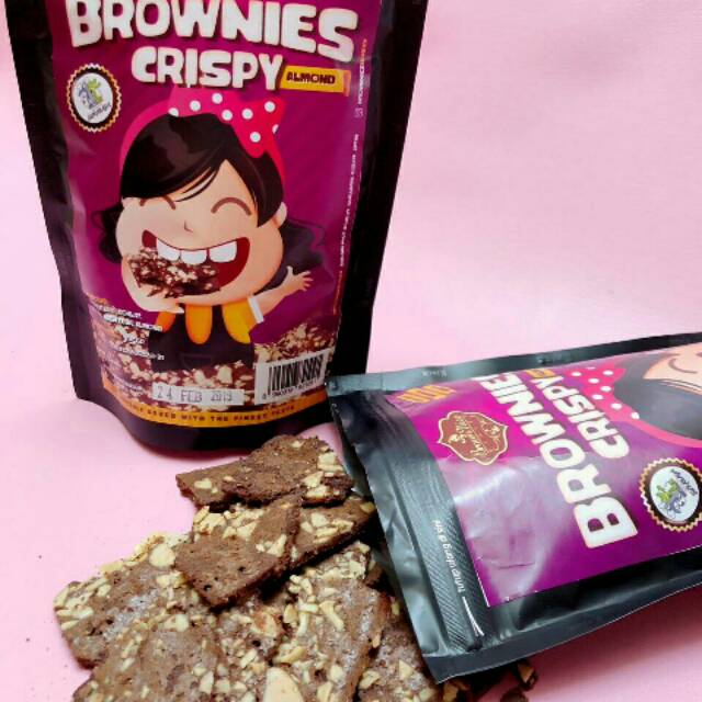 

Brownies Crispy Almond Enak Gurih Garing Kriuk Jajanan Indonesia Mantap