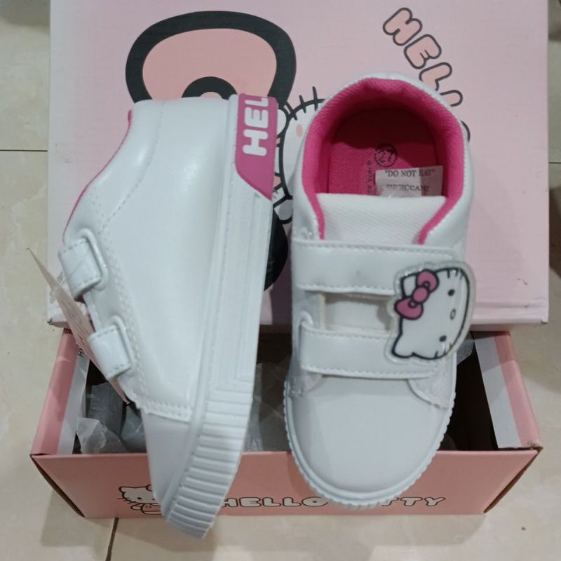 Sepatu Hello Kitty Sanrio HEY005330WHT