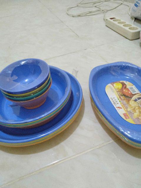 Yoshikawa Mangkok Plastik 11x11x5 Cm Set Isi 4 P0110 Warna Random