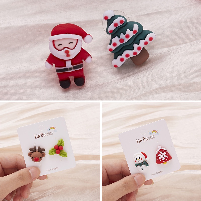 Anting Bentuk Pohon Natal Santa Claus Asimetris