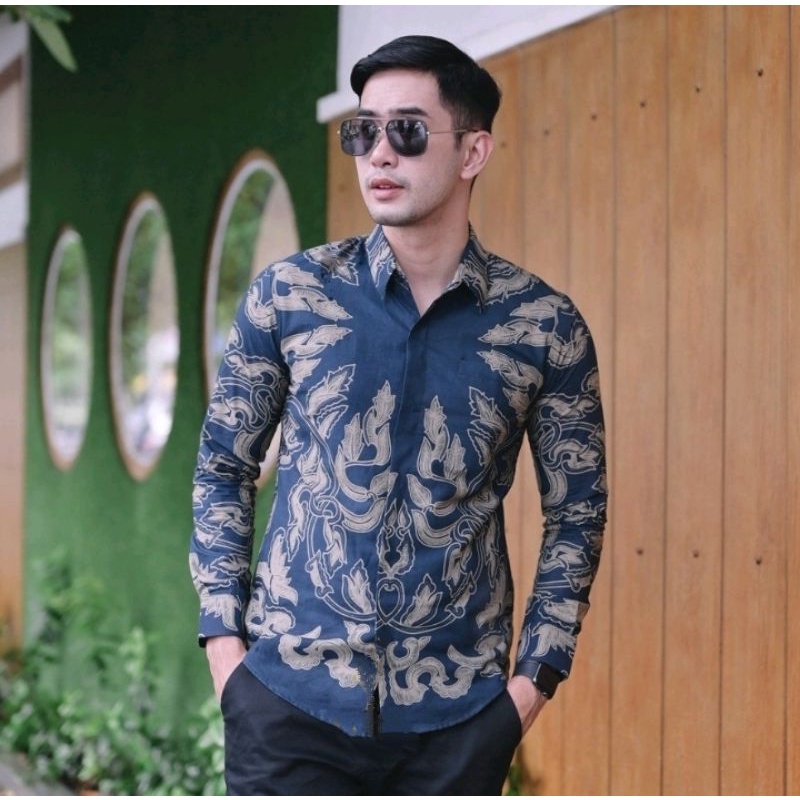 KEMEJA BATIK PRIA LENGAN PANJANG SLIMFIT KATUN PRINTING HEM BAJU SERAGAM KANTOR MODERN PRABUYASA PRA