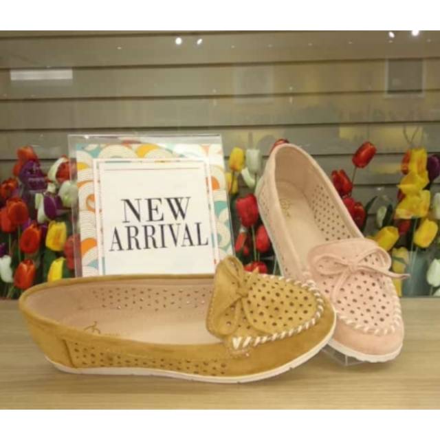 Sepatu Donatello - Sepatu Cewek