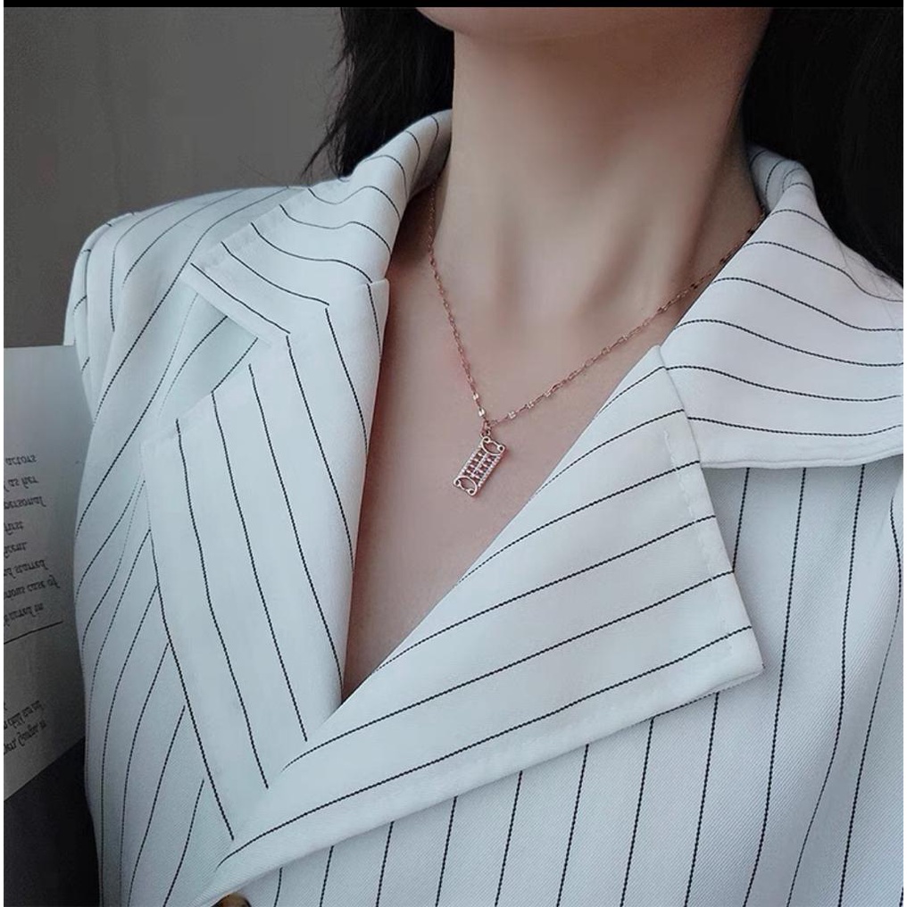 Kalung Titanium Berlian Kristal Emas 18k Wanita Anti Karat Perhiasan Korea