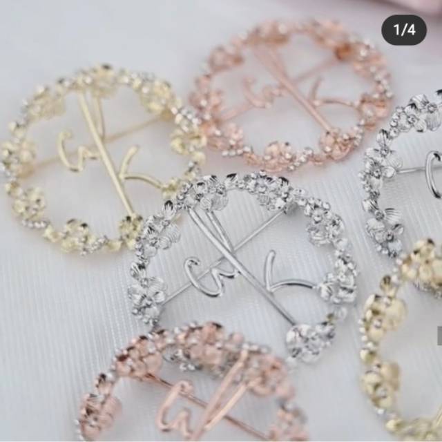 Jasmine Brooch GOLD by Wearing Klamby