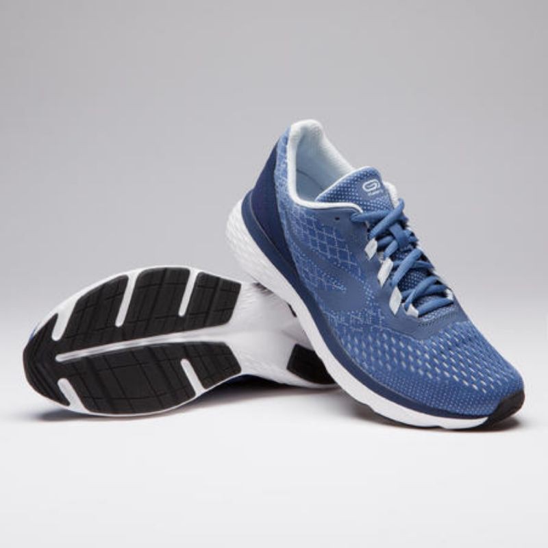 KALENJI Sepatu jogging wanita run cushion - biru terang