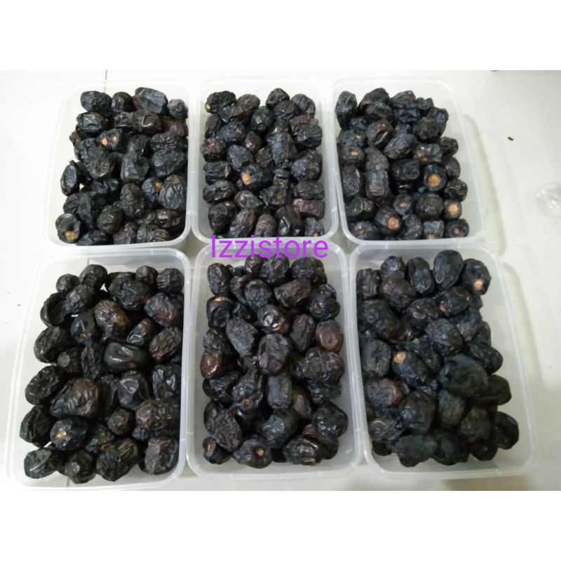 

Kurma ajwa madinah 500gr kemasan thinwall