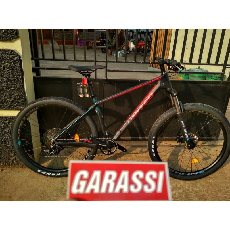 SEPEDA CARBON UNITED DETROIT 7.1 TERBARU 27.5 M