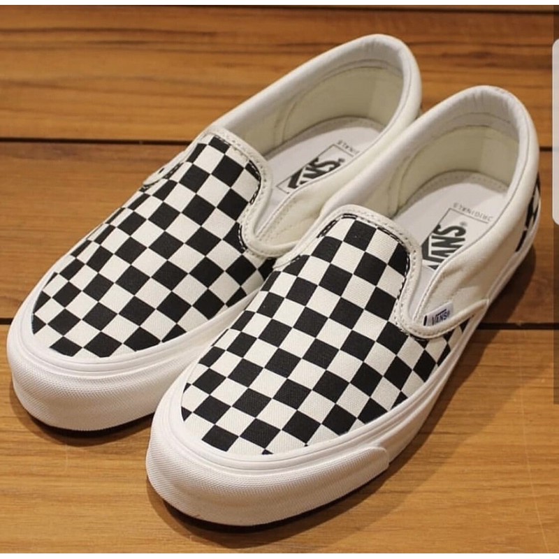 harga vans checkerboard original