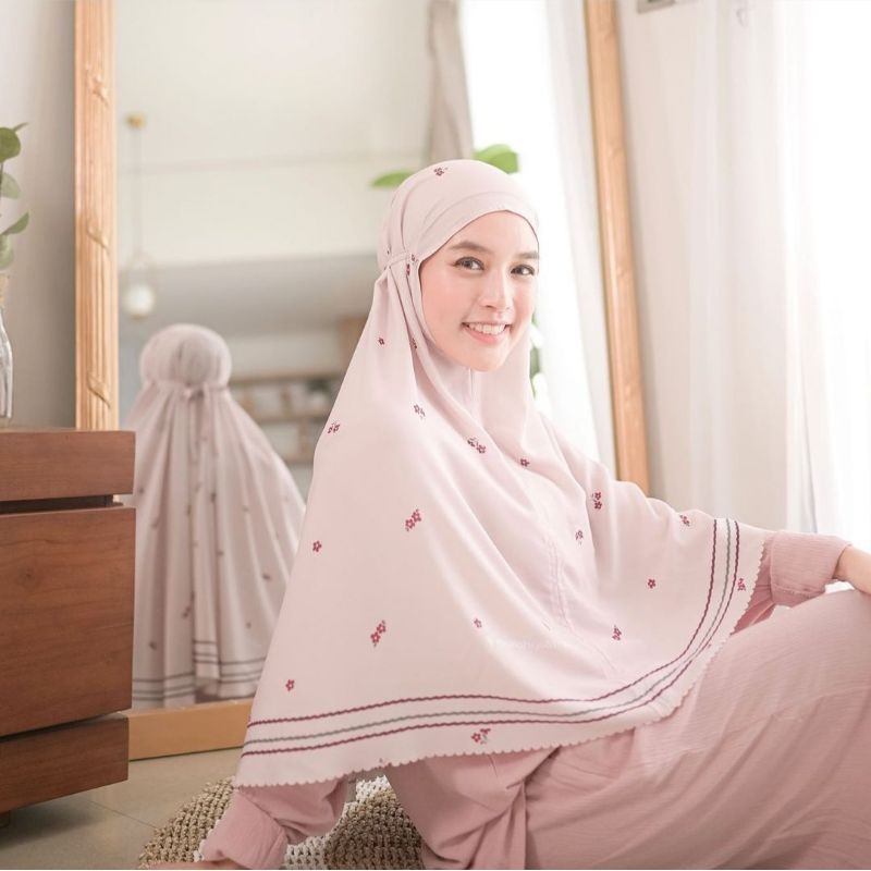 Ceria Bergo Vanilla Hijab