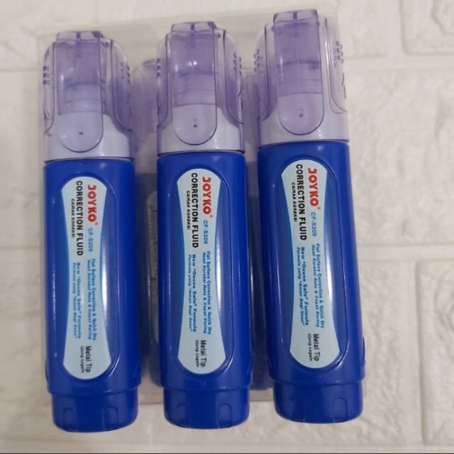 

Correction tape