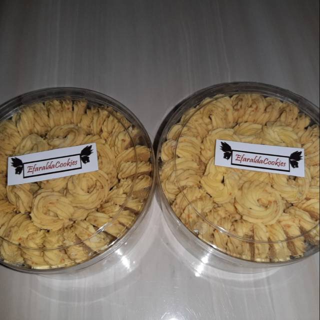 

Kue sagu keju