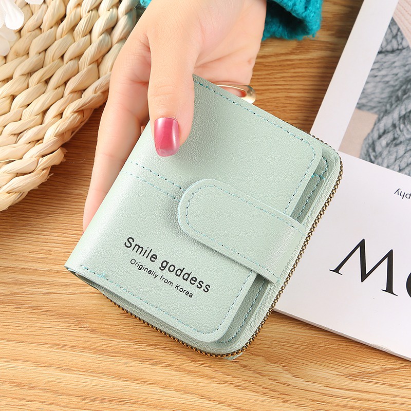 dompet wanita yang lagi trend