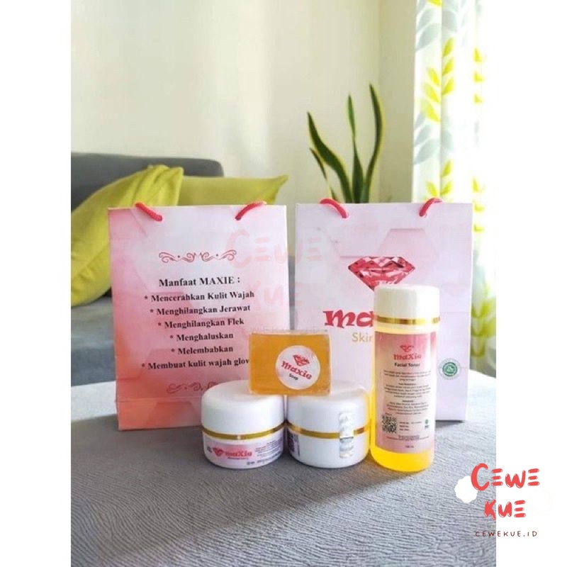 (CEWEKUE) CREAM MAXIE GLOW  Pot embos KEMASAN TERBARU  dijamin Asli 100%