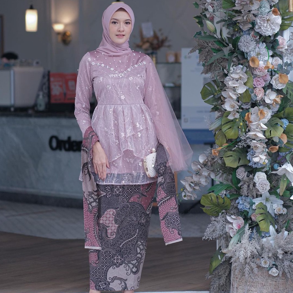 NAYAKA BATIK - Set Kebaya Kondangan Felicia Brukat Batik Wanita Kebaya Kondangan Kebaya Wisuda Setelan Kebaya Rok Span Terbaru