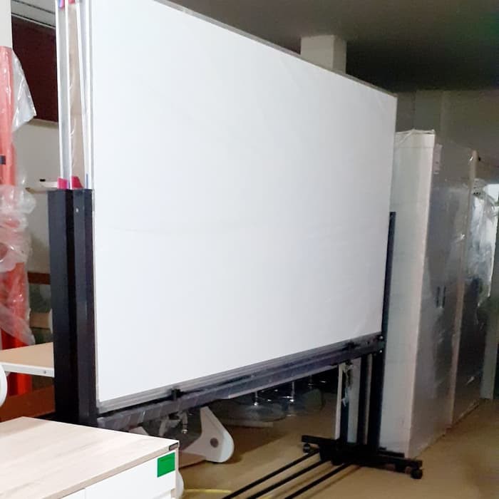 

Whiteboard Magnetik Double Face Standing Permanen 120 × 180 Cm