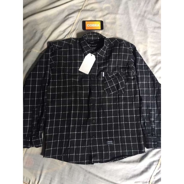 Kemeja Flannel Insurgent Club