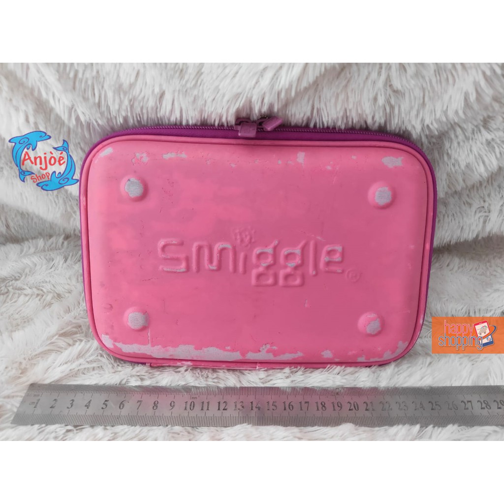 

Preloved Tempat Alat Tulis Smiggle Pink
