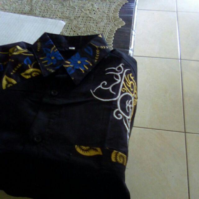 Hem Lengan Pendek Bordir Kombinasi Batik Motif Daun Sirih