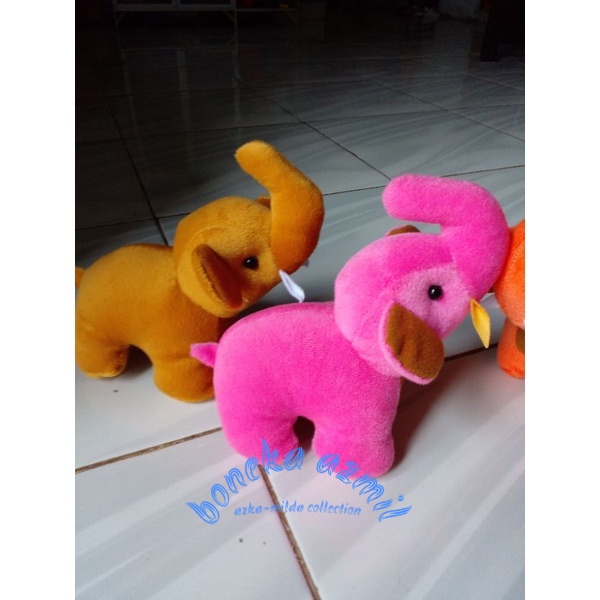 Boneka gajah mini size s ukuran 20 cm