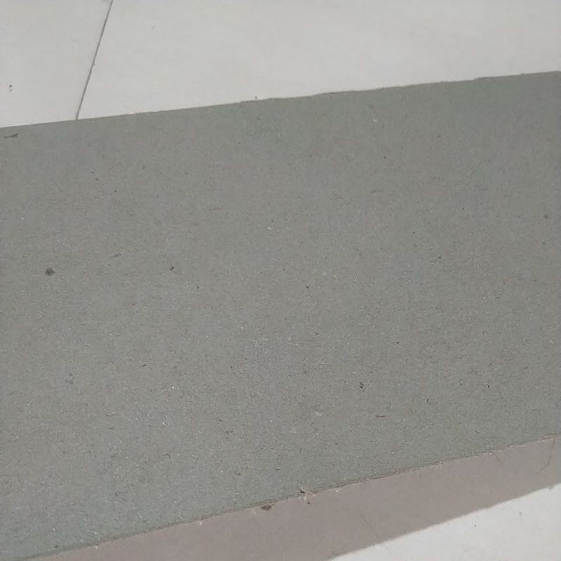 

paperbag tapi ini alasnya yellow board