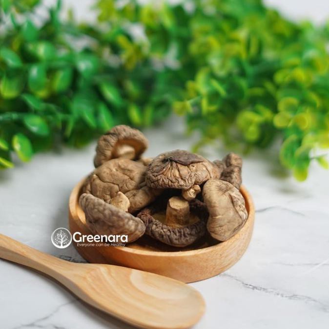 

Diskon Jamur Shitake Kering 100gr / Jamur Hioko / Dried Shitake Mushroom Big Sale