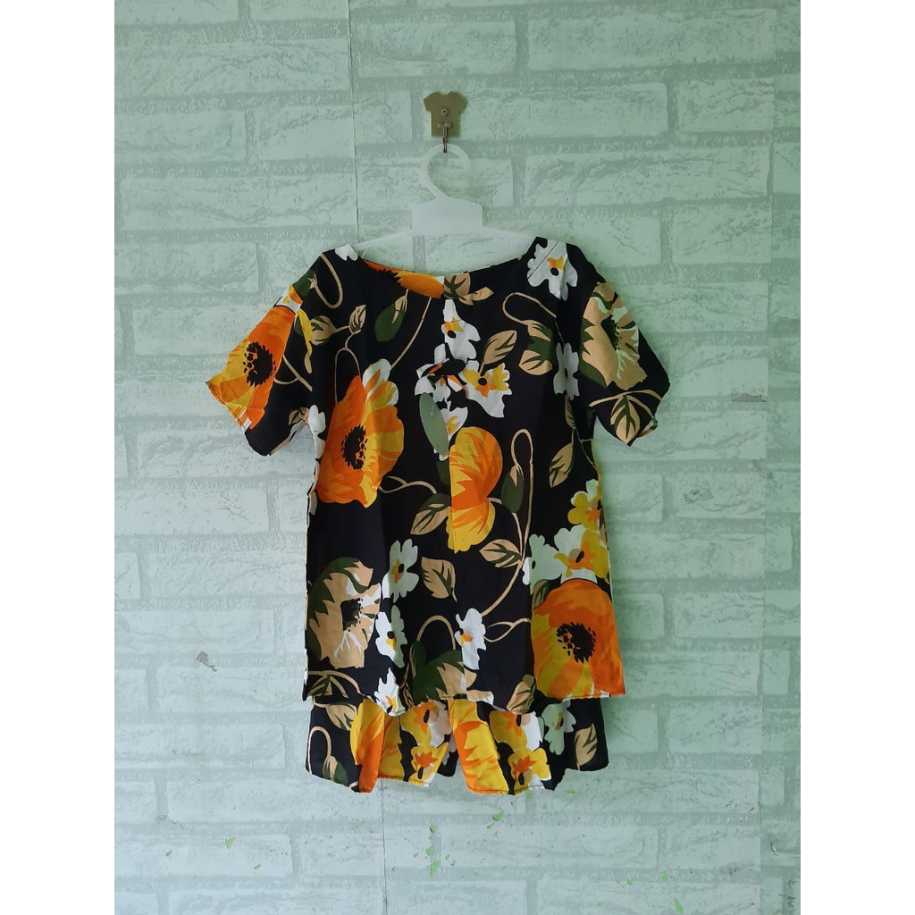 setelan piyama batik anak size S (5-6 th)