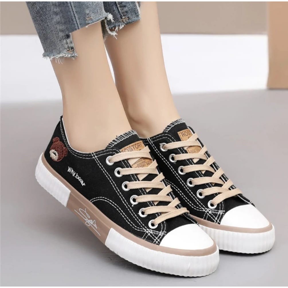 JS_Sepatu Wanita Sneakers Beruang AS167