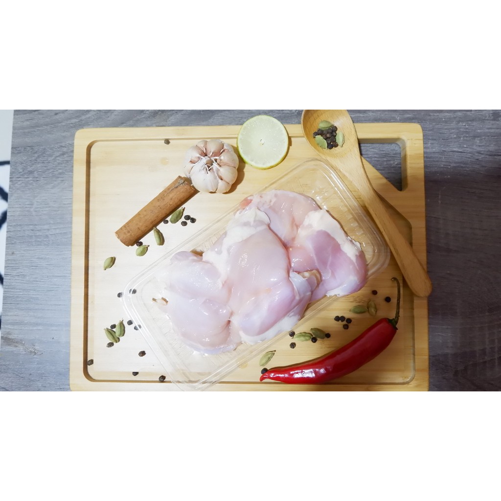 

Ayam Paha fillet / chicken thigh fillet 250 gram