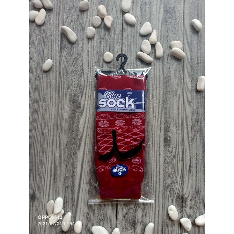kaoskaki jempol MOTIF LOVE BATIK|| kaoskaki jempol muslimah panjang|| kaoskaki wanita-Maroon