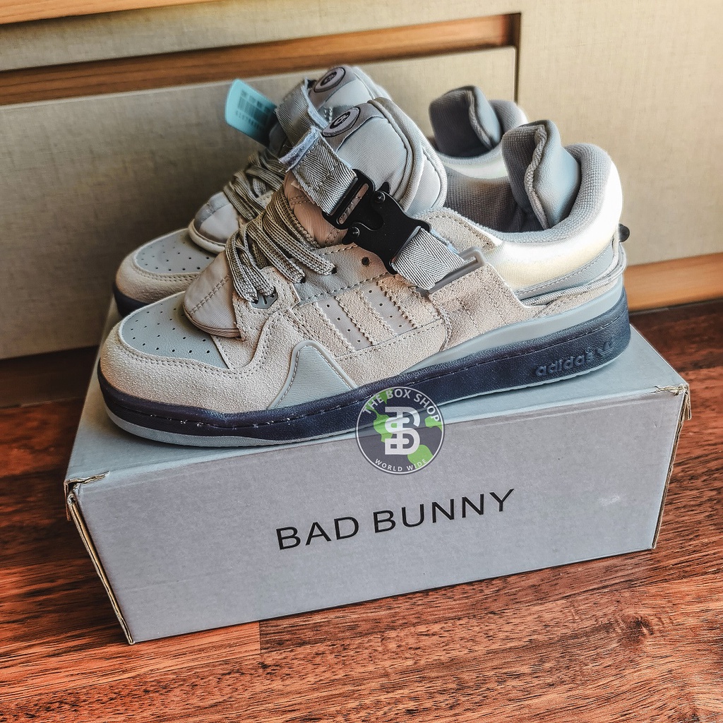 SEPATU FORUM x BAD BUNNY GREY