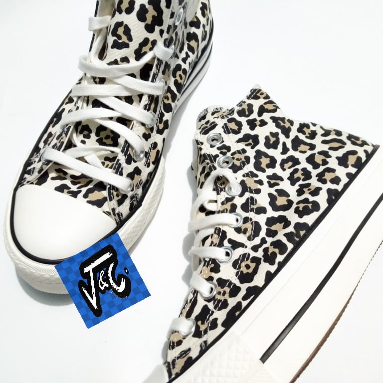 converse lift leopard print