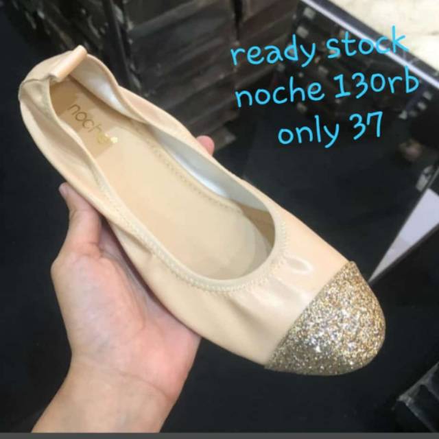 Noche flat shoes
