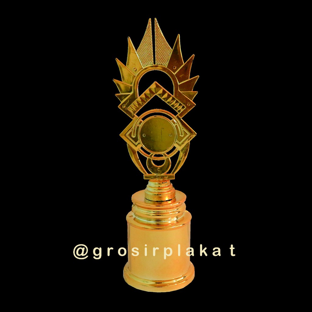 Trophy Sekolah