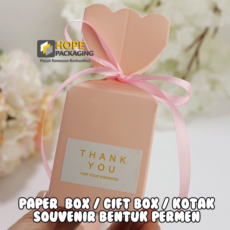 [ 5 pcs ] Paper Box Spesial Gift Box Kotak Souvenir wedding / ultah/ hadiah Bentuk Permen GRATIS Pita plus Stiker