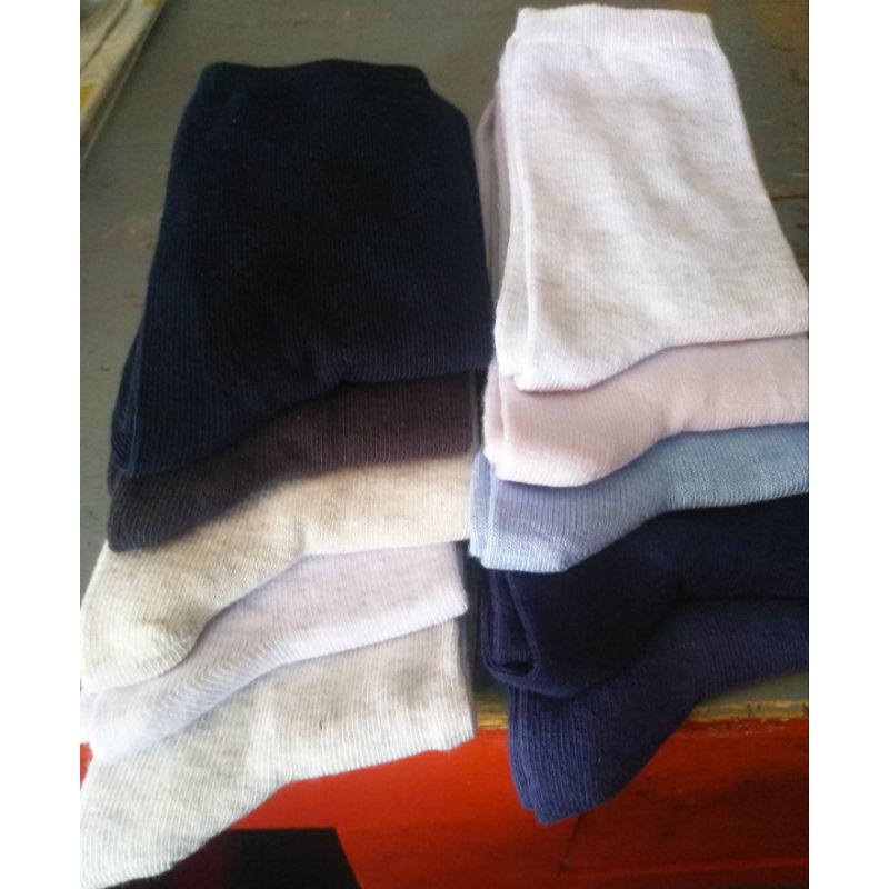 kaos kaki polos pria dan wanita/ koas kaki polos tanggung