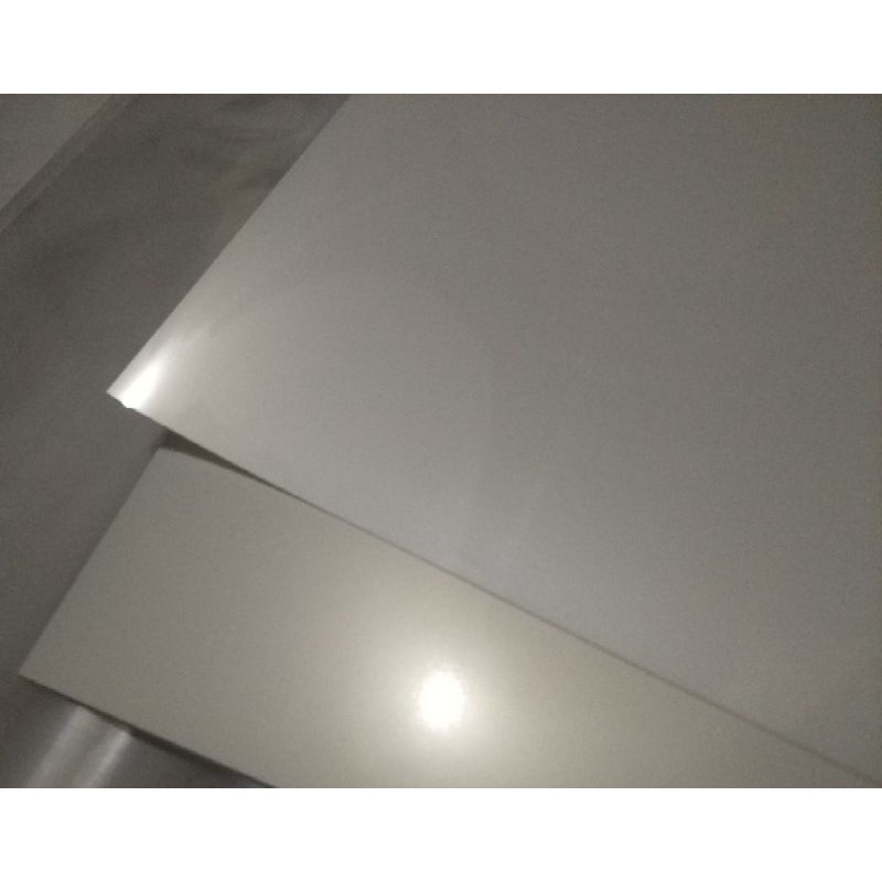 

Sticker vinyl photo waterproof A4 isi 10 lembar/stiker vinil waterproof