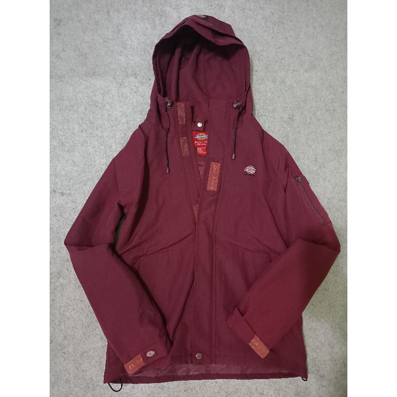 PRELOVED/SECOND - JAKET OUTDOOR/JAKET GUNUNG/DICKIES ECWCS