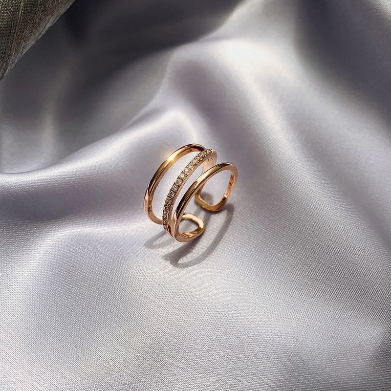 Cincin 3 Lapis Bahan Titanium Steel Warna Rose Gold Dan Silver Gaya Korea Untuk Wanita