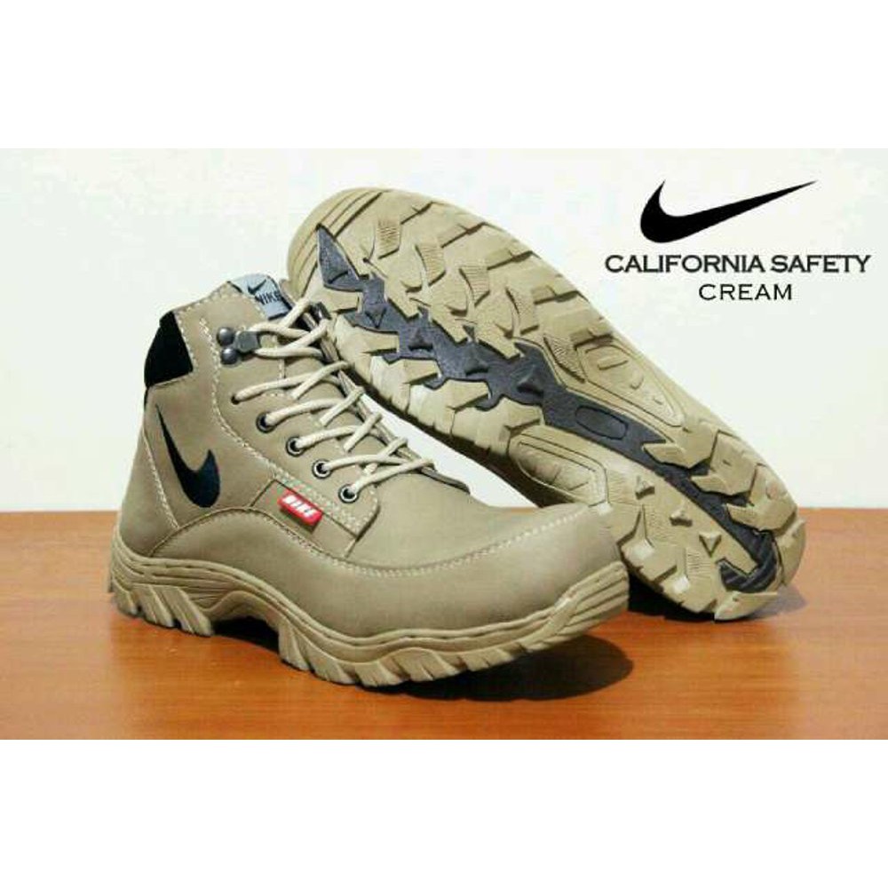 BAGUS sepatu boots pria sepatu kulit boots nike DISKON