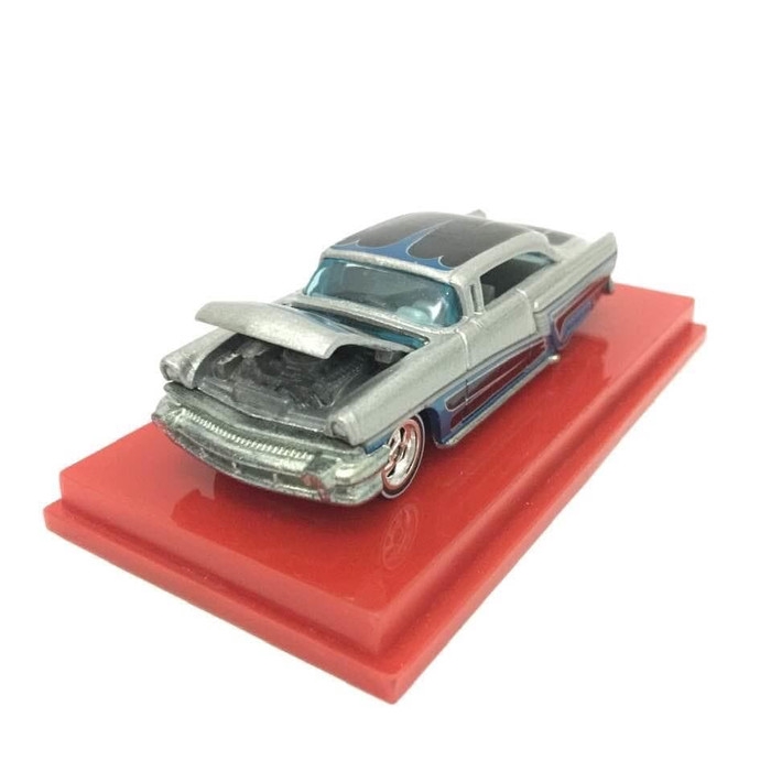 Hot Wheels Garage Ford vs GM 56 Mercury - Base Besi Ban Karet