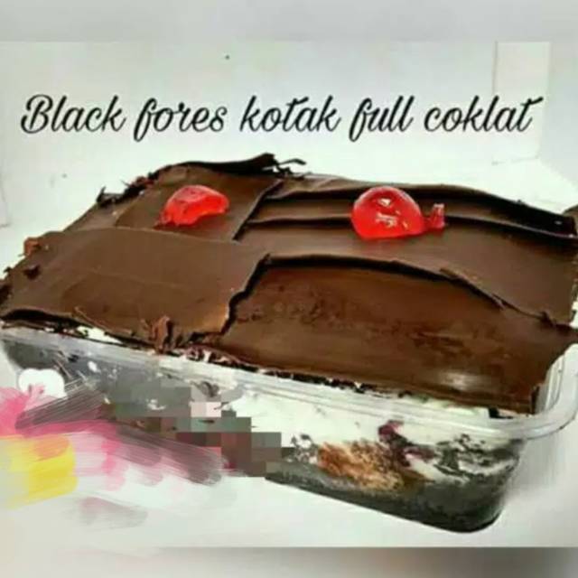 

Cake lumer Black Forest