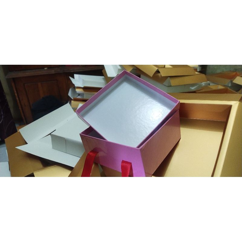

Hard Box/Hampers Box/Custom Box/Gift Box/Kotak Kado