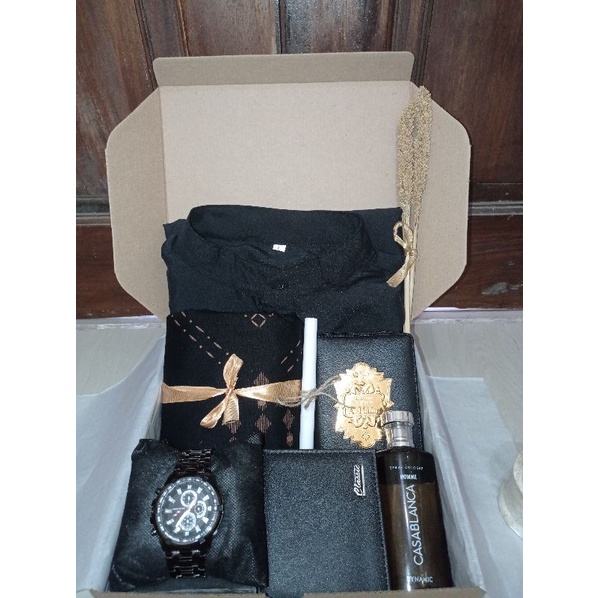 

HAMPERS COWOK / ALAT SHOLAT SET LENGKAP