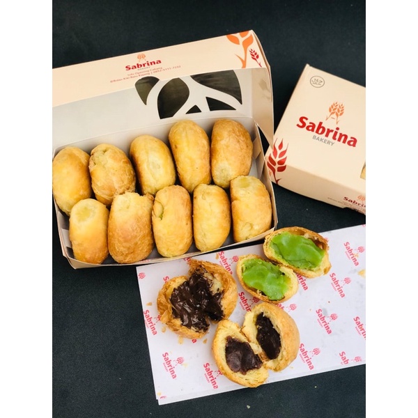 

BAKPIA SABRINA BAKERY ADA COKLAT & KACANG IJO