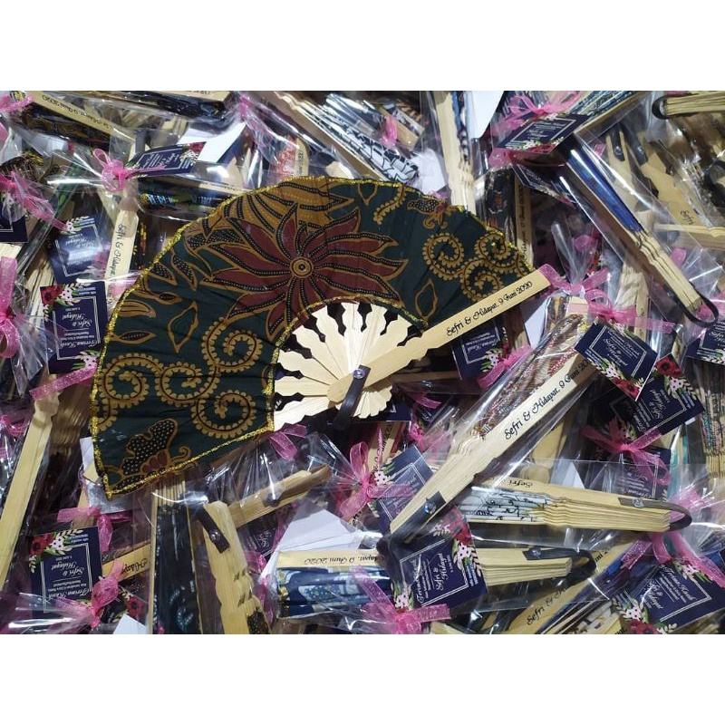 souvenir kipas batik