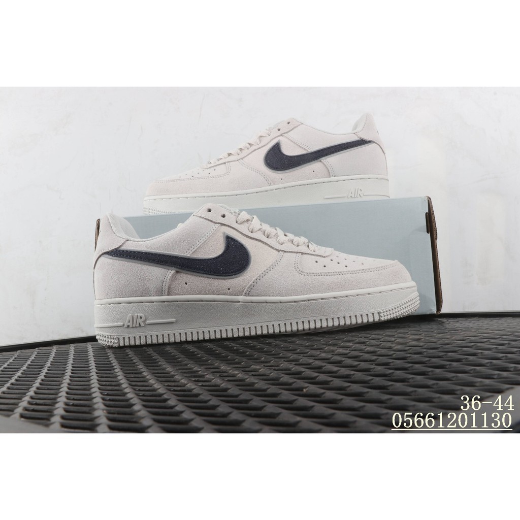 air force black and red